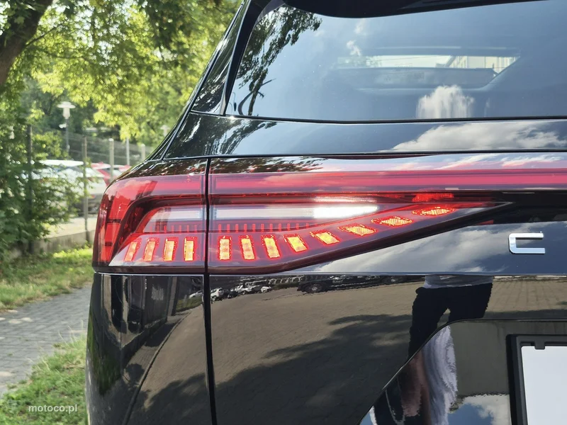 Chery Tiggo 8 13