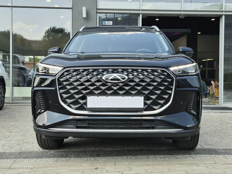 Chery Tiggo 8 3