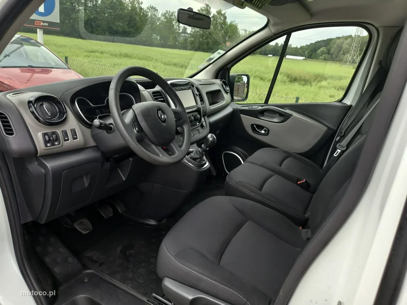 Renault Trafic 7