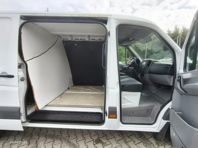 Mercedes-Benz Sprinter 12