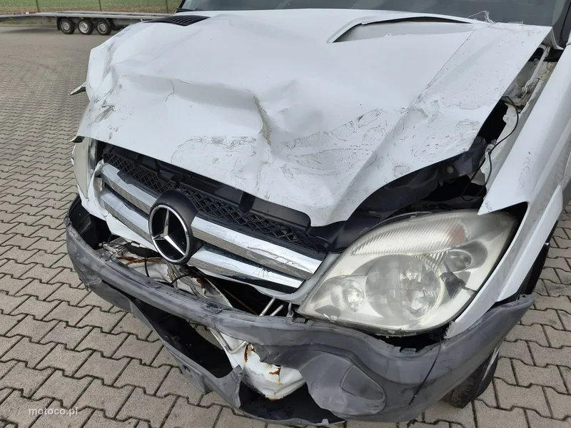 Mercedes-Benz Sprinter 17