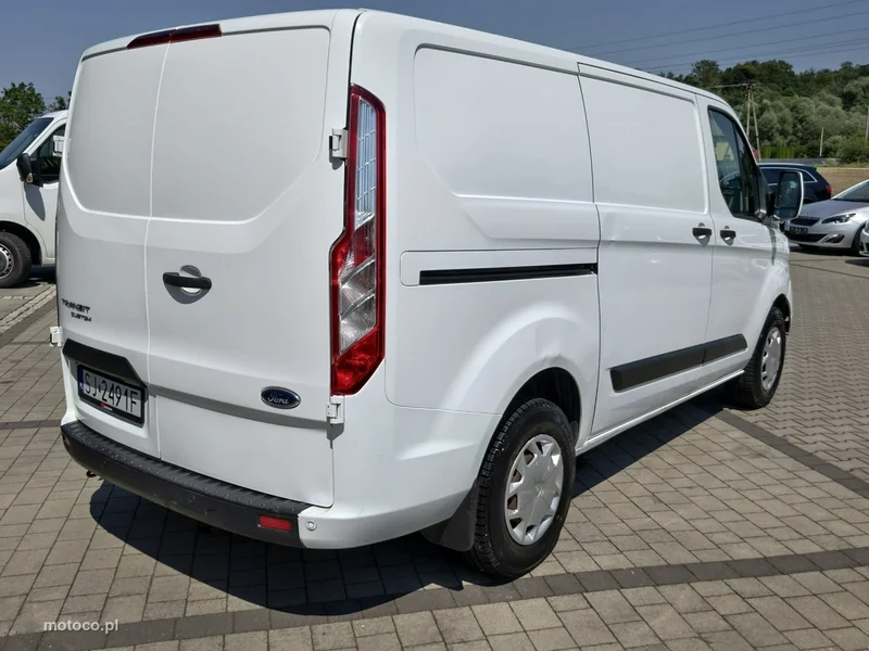 Ford Transit Custom 7