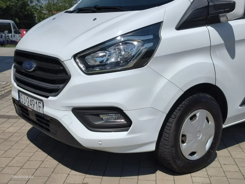 Ford Transit Custom 16
