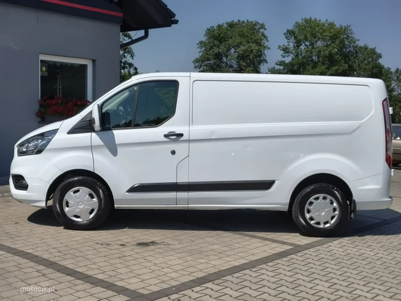 Ford Transit Custom 4