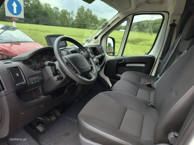 Peugeot Boxer 9