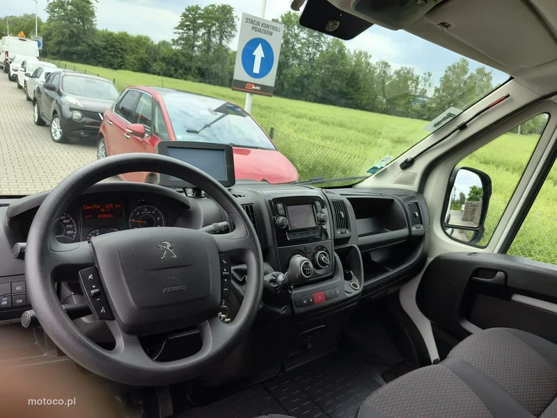 Peugeot Boxer 11