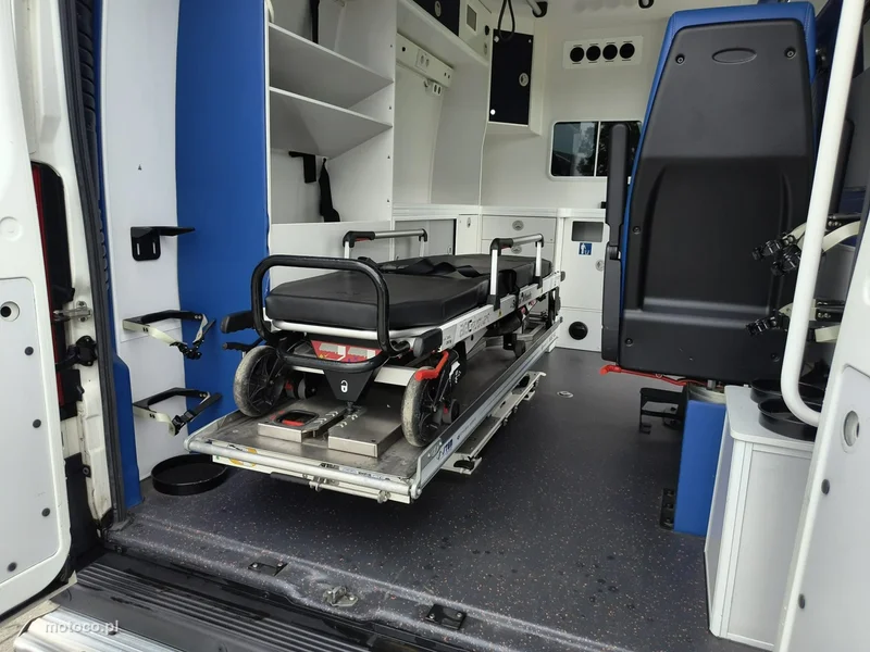 Peugeot Boxer 18