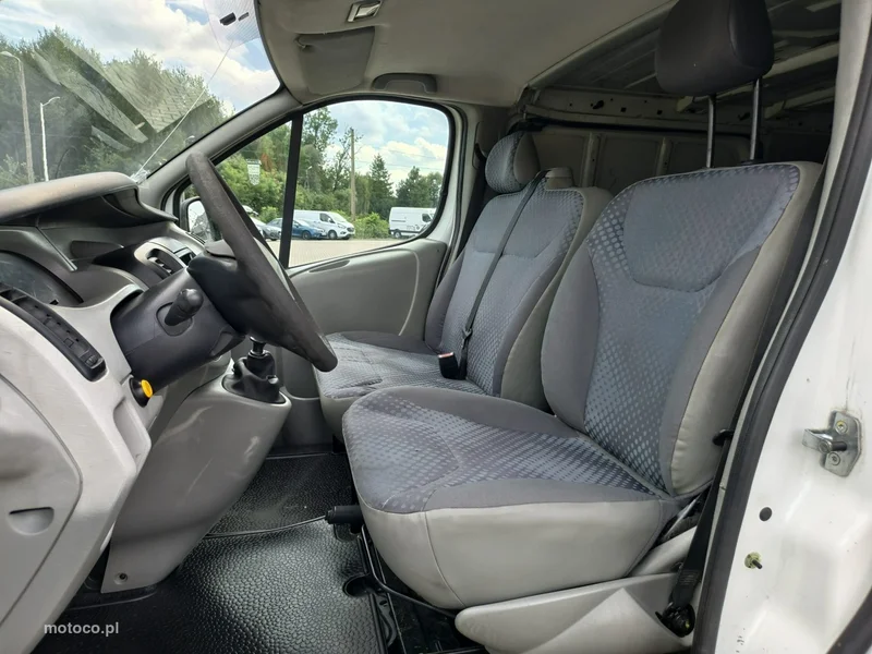 Renault Trafic 9