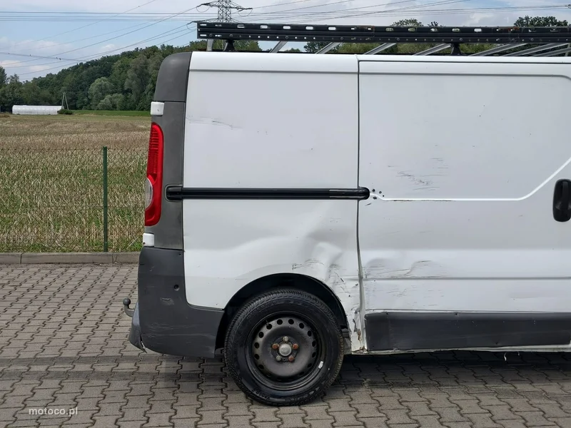 Renault Trafic 15