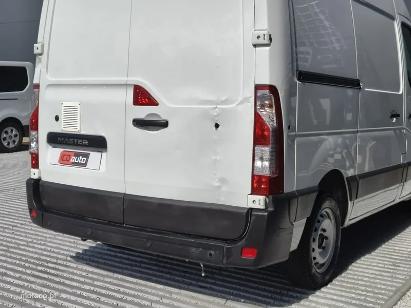 Renault Master 16