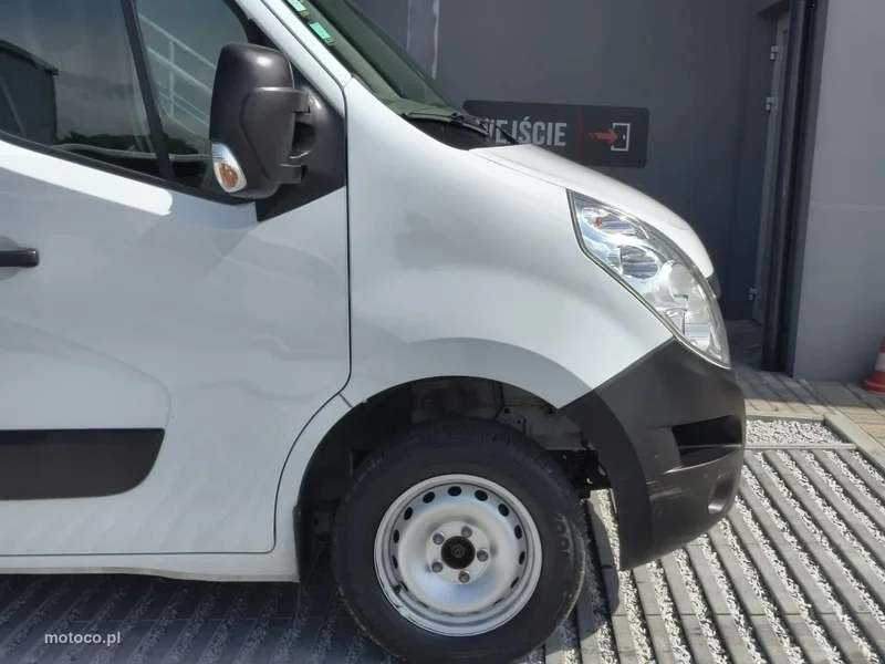 Renault Master 19