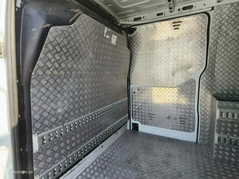 Renault Master 29