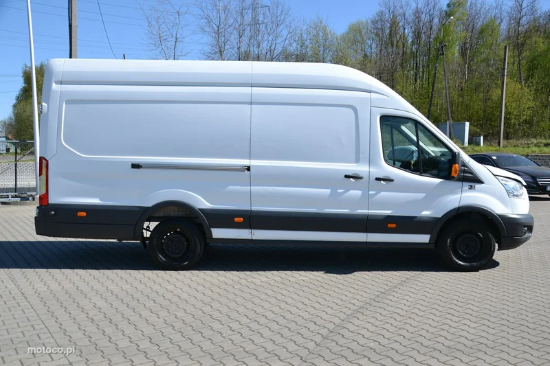 Ford Transit 7