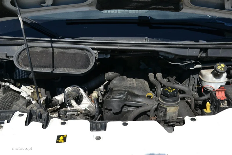 Ford Transit 8