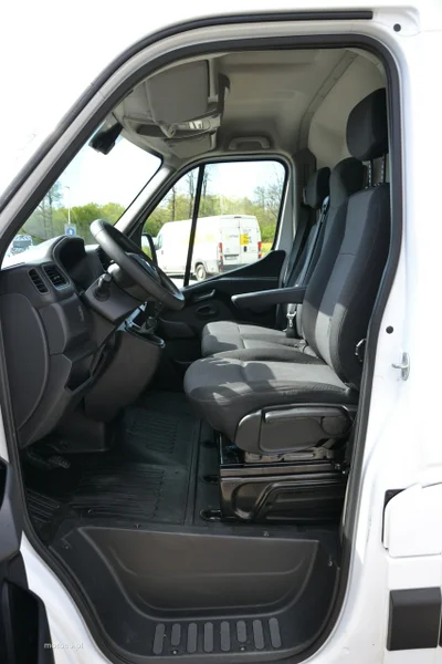 Renault Master 13