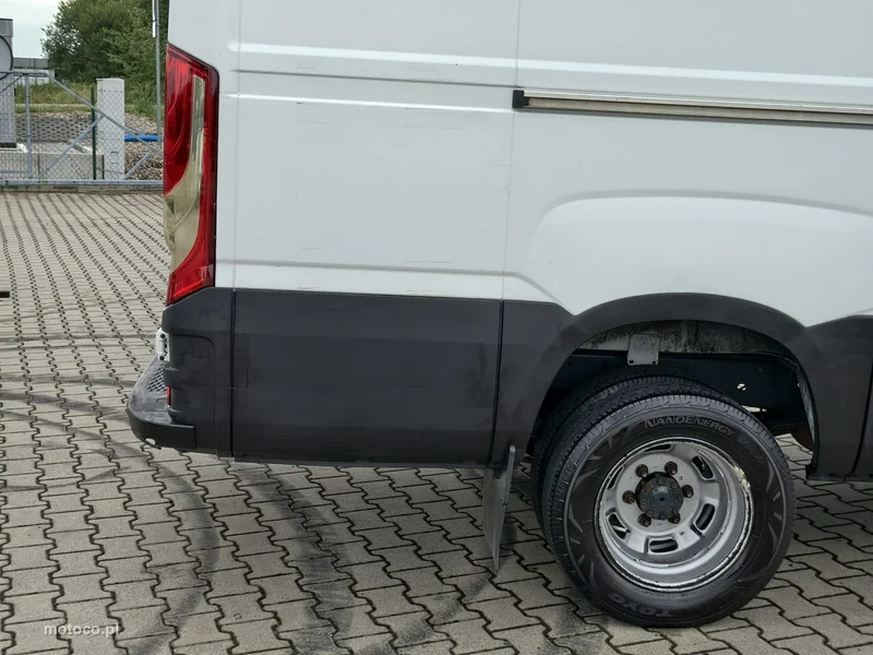 Iveco Daily 35C14 18