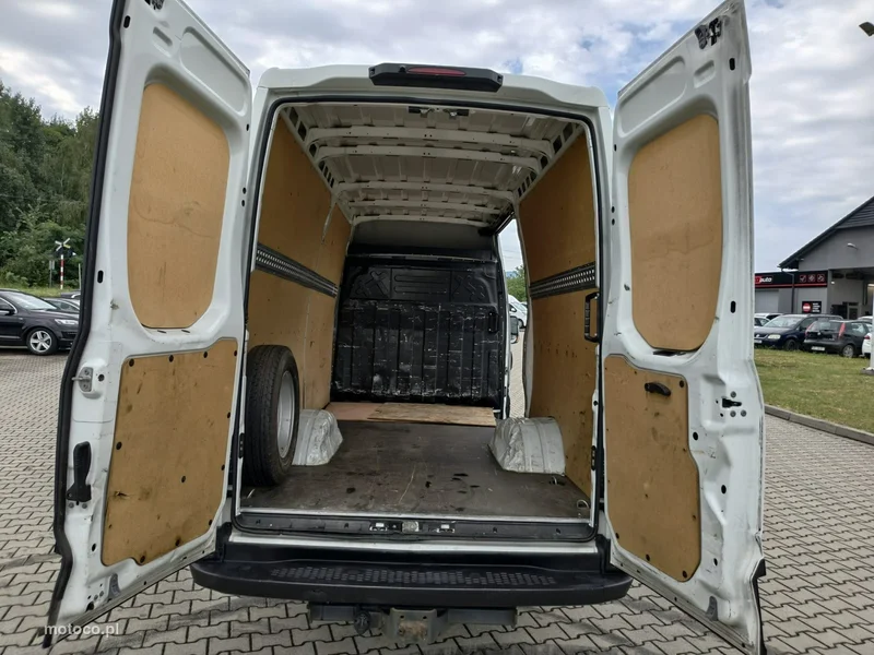 Iveco Daily 35C14 26