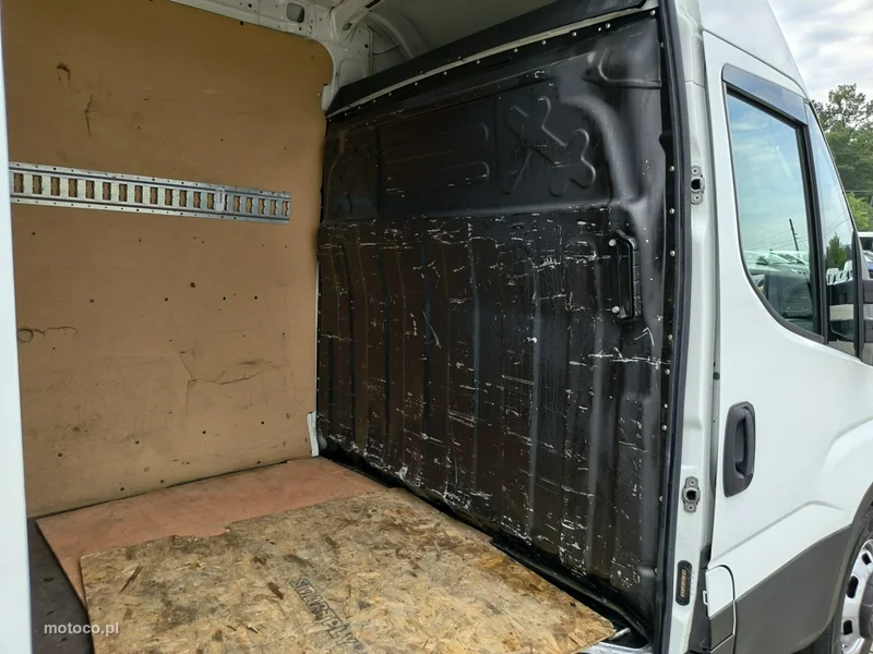 Iveco Daily 35C14 27