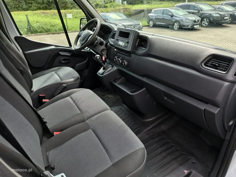 Renault Master 13