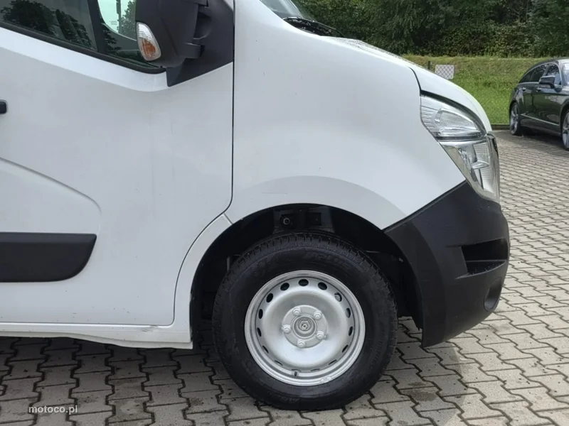 Renault Master 18