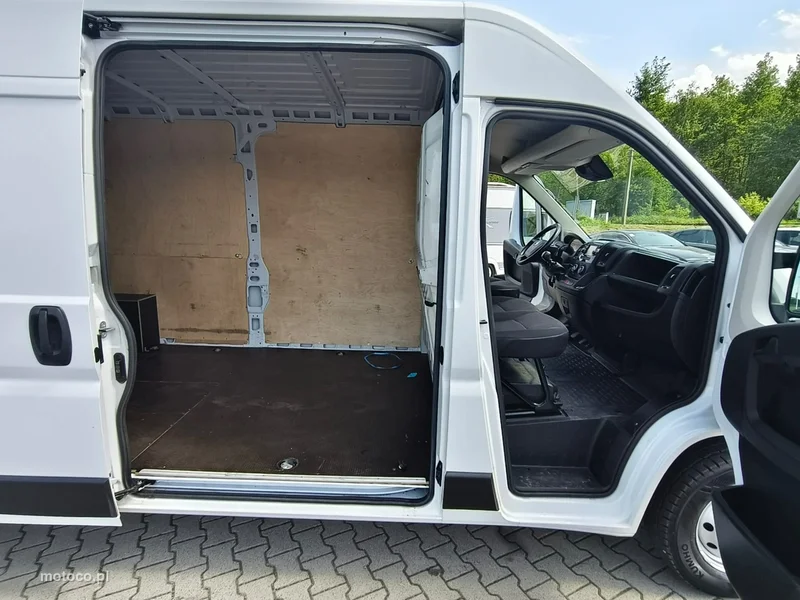 Opel Movano 9