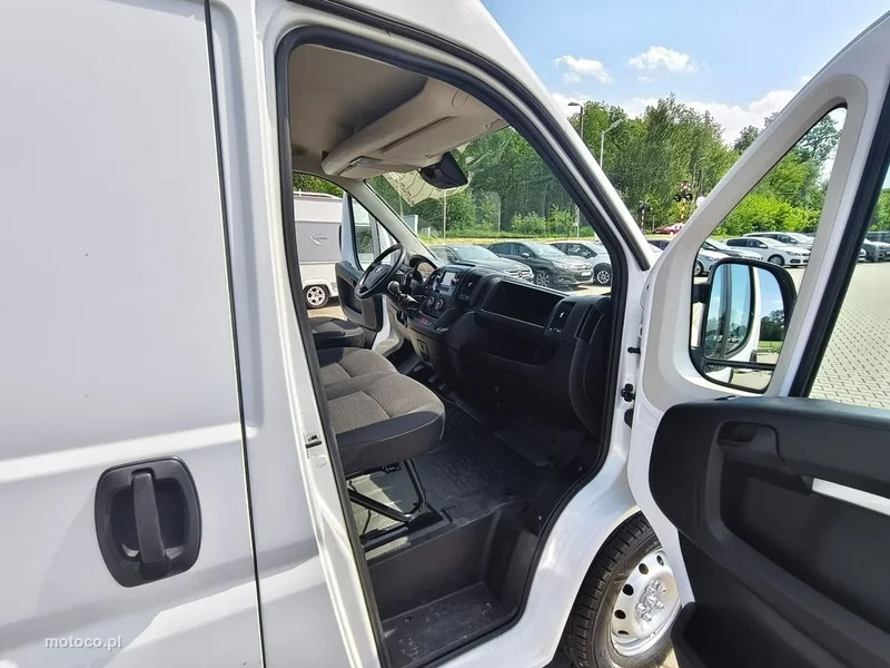 Opel Movano 11