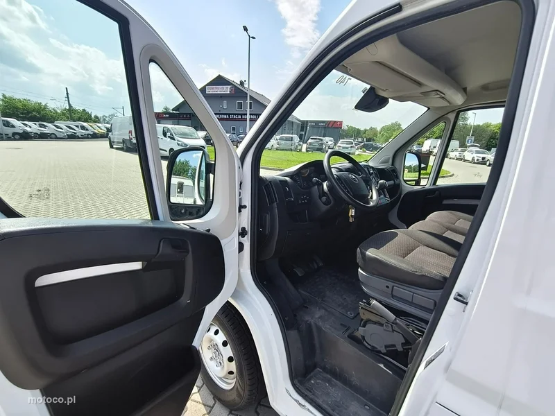 Opel Movano 12