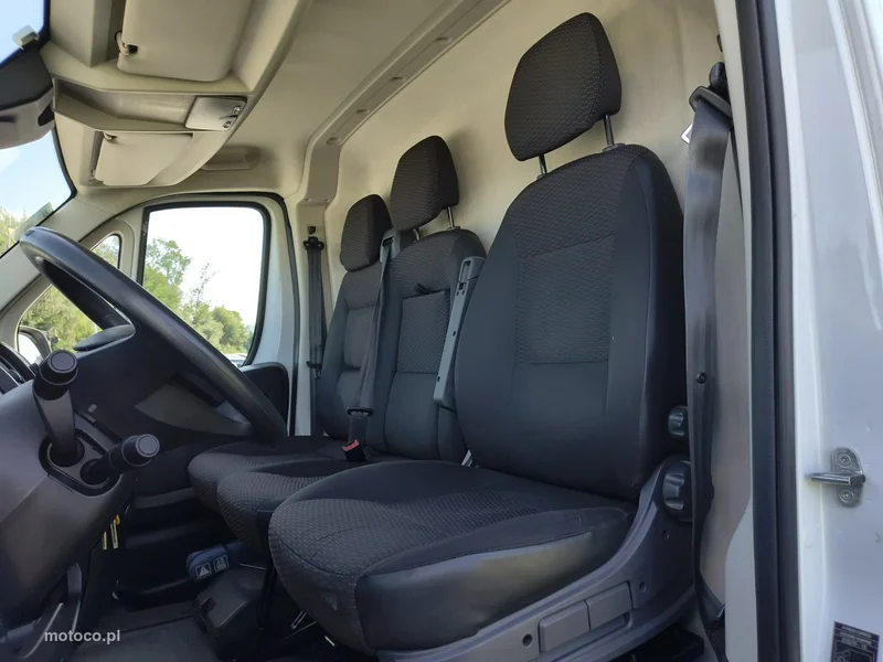 Opel Movano 10