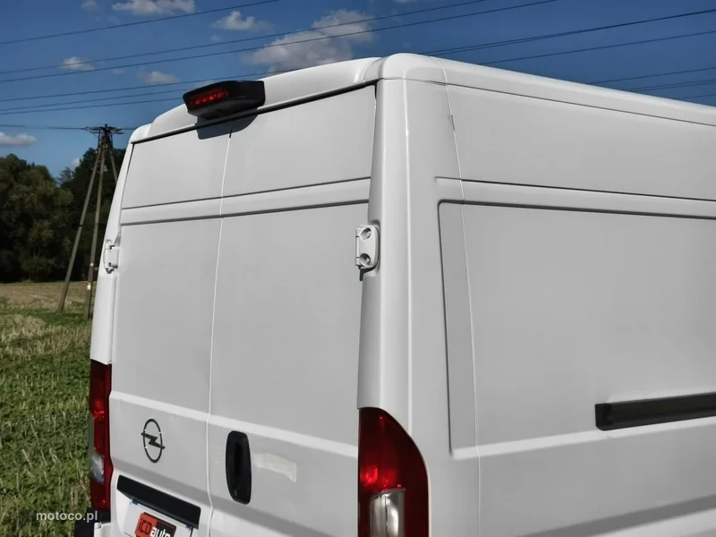 Opel Movano 19