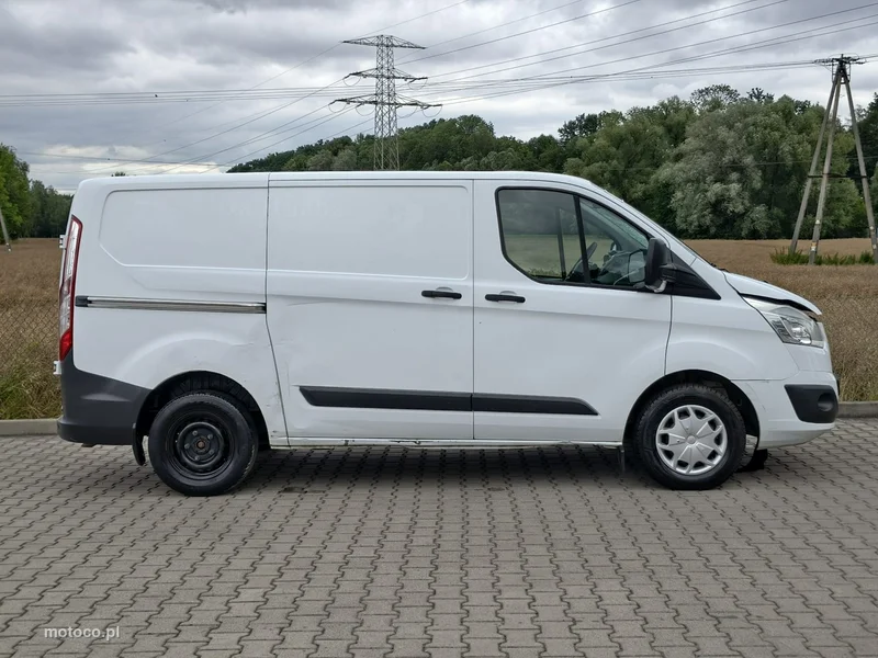 Ford Transit Custom 8