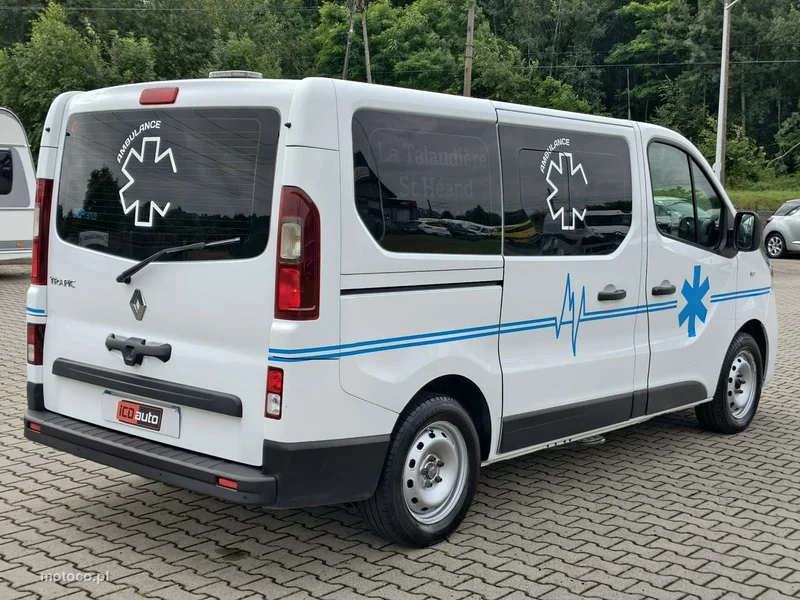 Renault Trafic 7