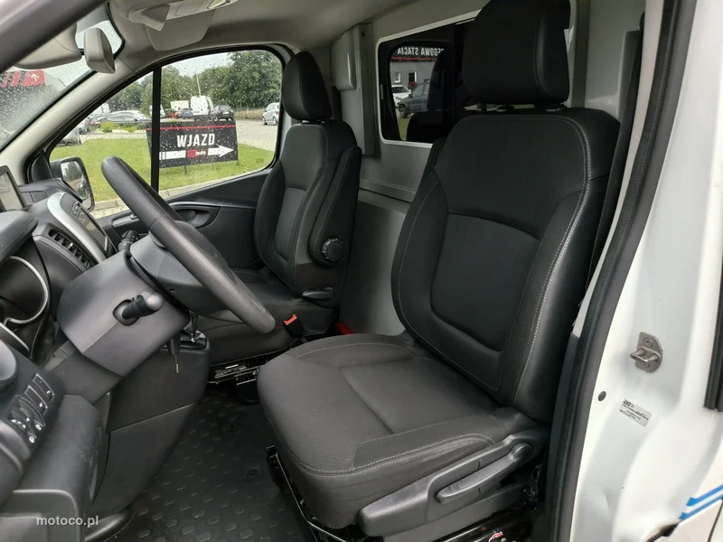 Renault Trafic 9