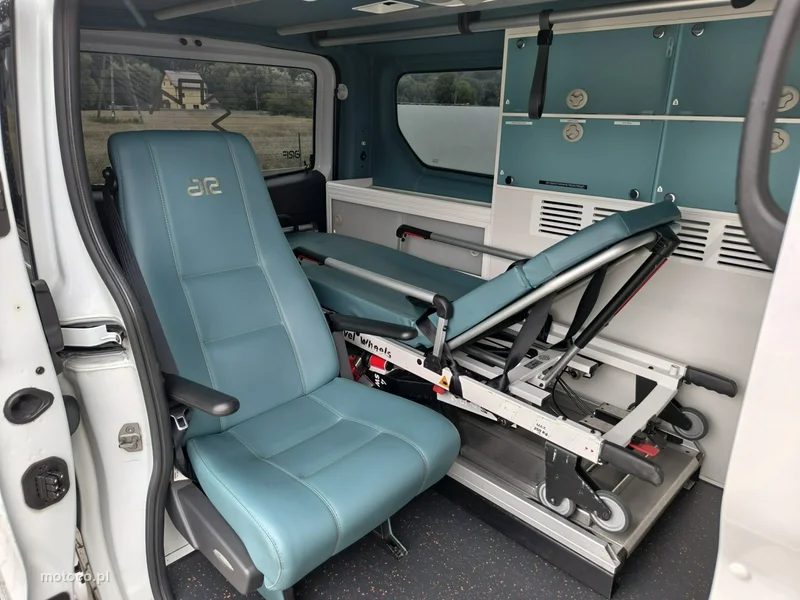 Renault Trafic 16