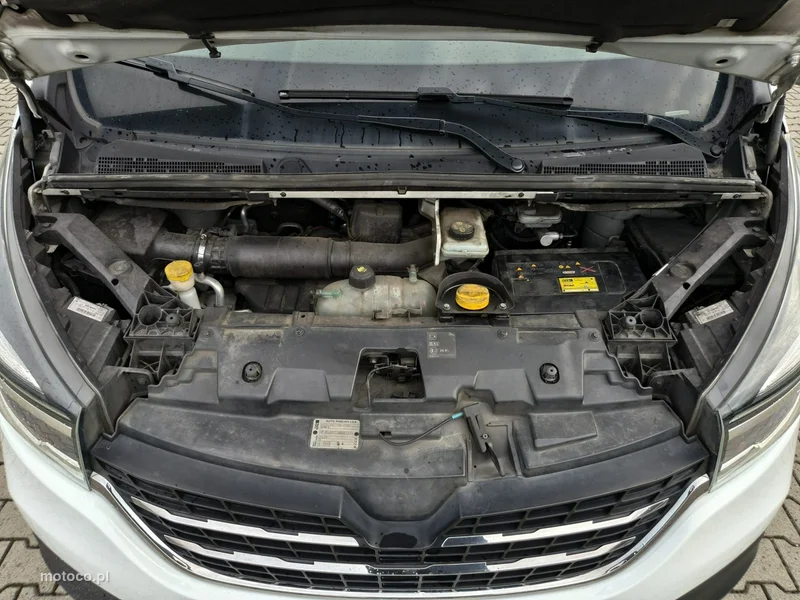 Renault Trafic 27