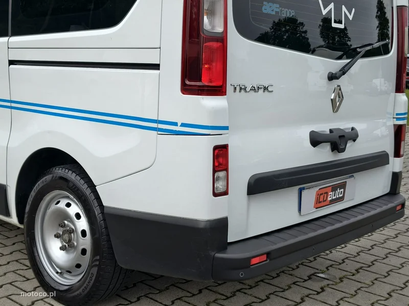 Renault Trafic 32