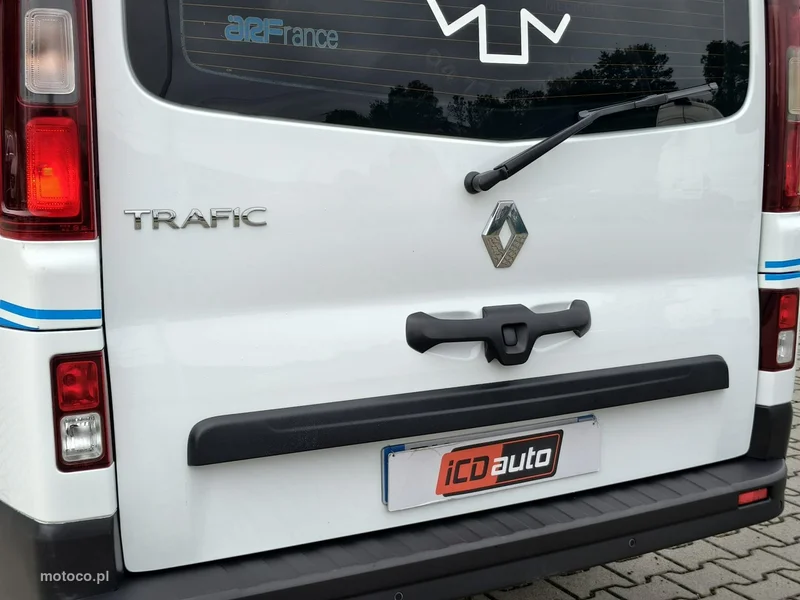 Renault Trafic 33