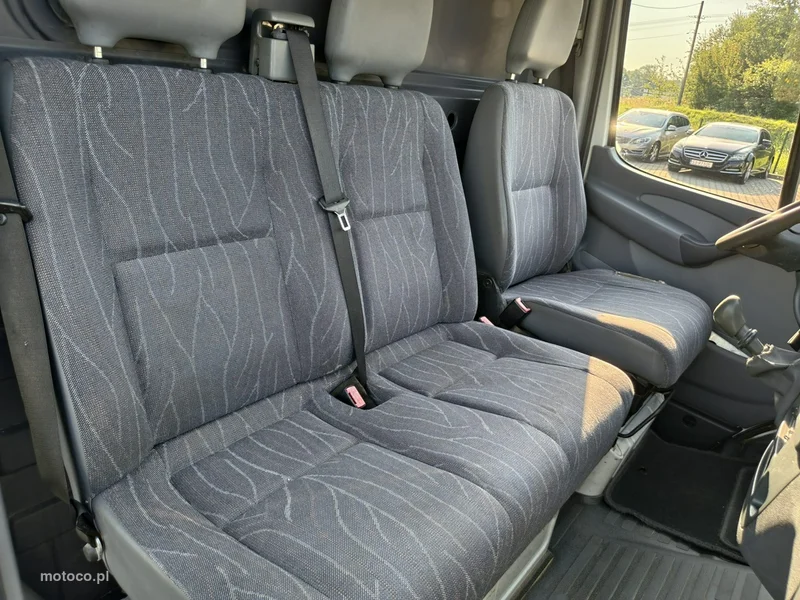 Mercedes-Benz Sprinter 14