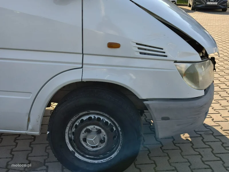 Mercedes-Benz Sprinter 17