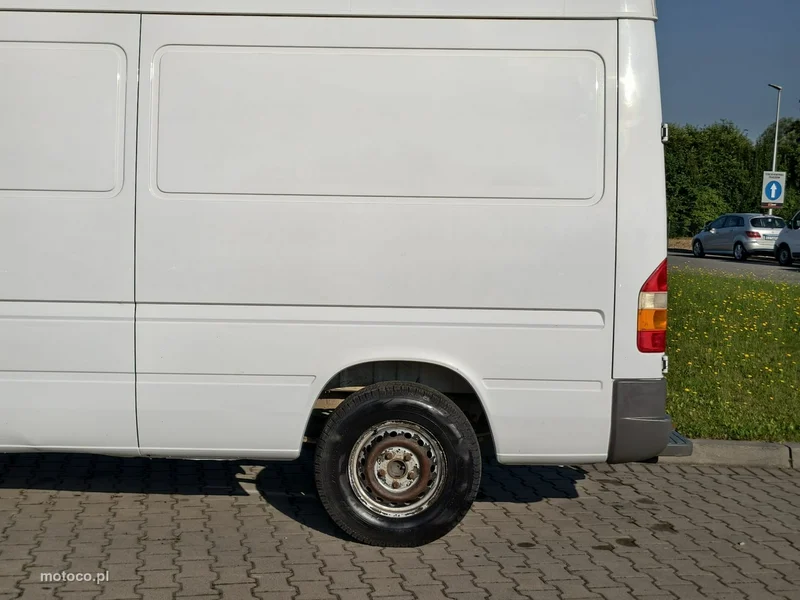 Mercedes-Benz Sprinter 26