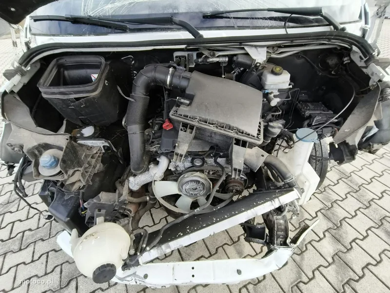 Mercedes-Benz Sprinter 16