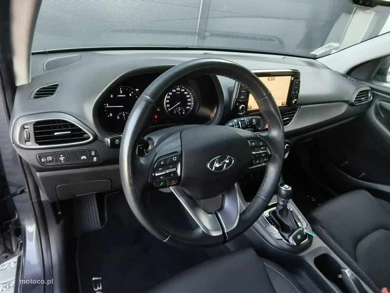 Hyundai i30 14