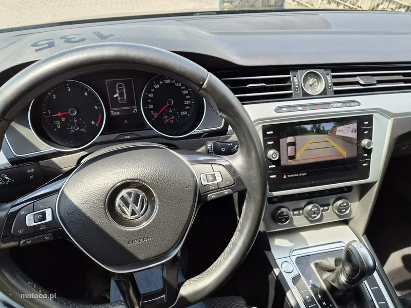 Volkswagen Passat B8 13