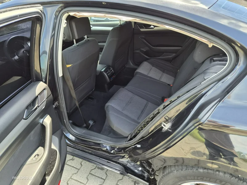 Volkswagen Passat B8 22
