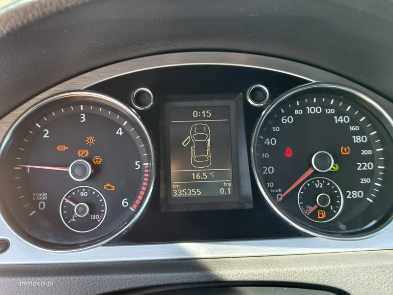 Volkswagen Passat CC 13