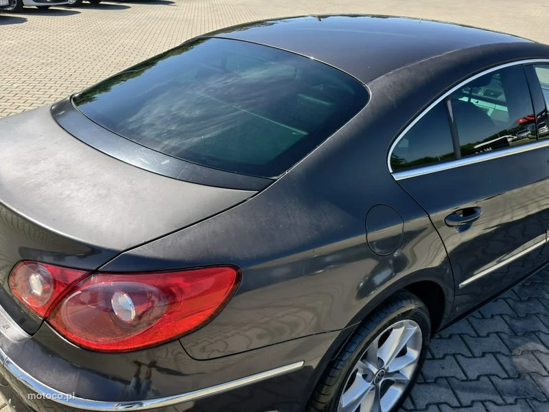 Volkswagen Passat CC 18
