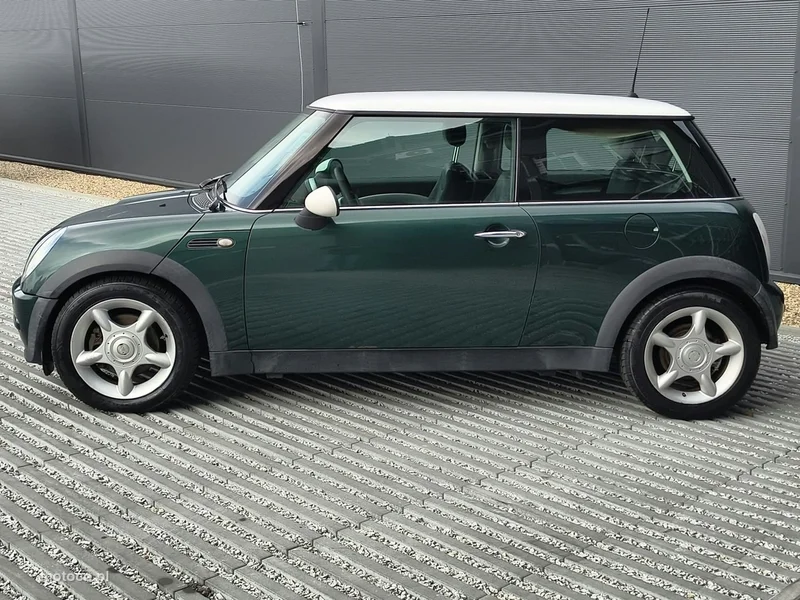 MINI Cooper 4