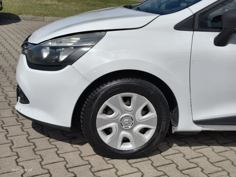 Renault Clio IV 24