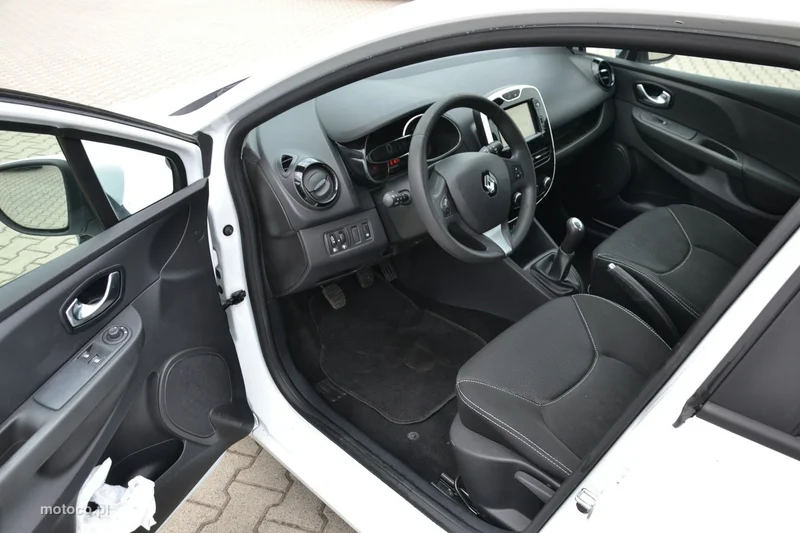 Renault Clio IV 16
