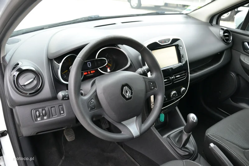 Renault Clio IV 17