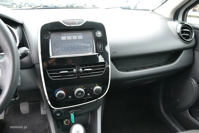 Renault Clio IV 18
